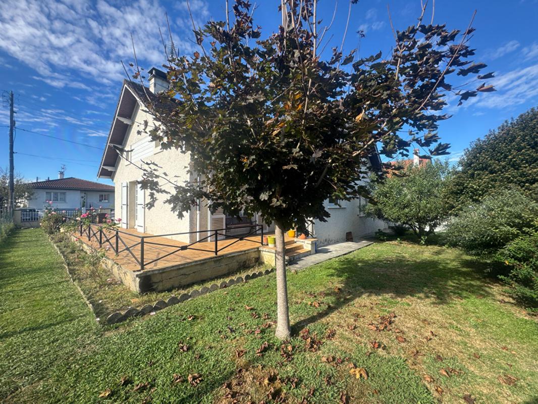 PAU Maison de 7 pièces et garage - Pau nord 2