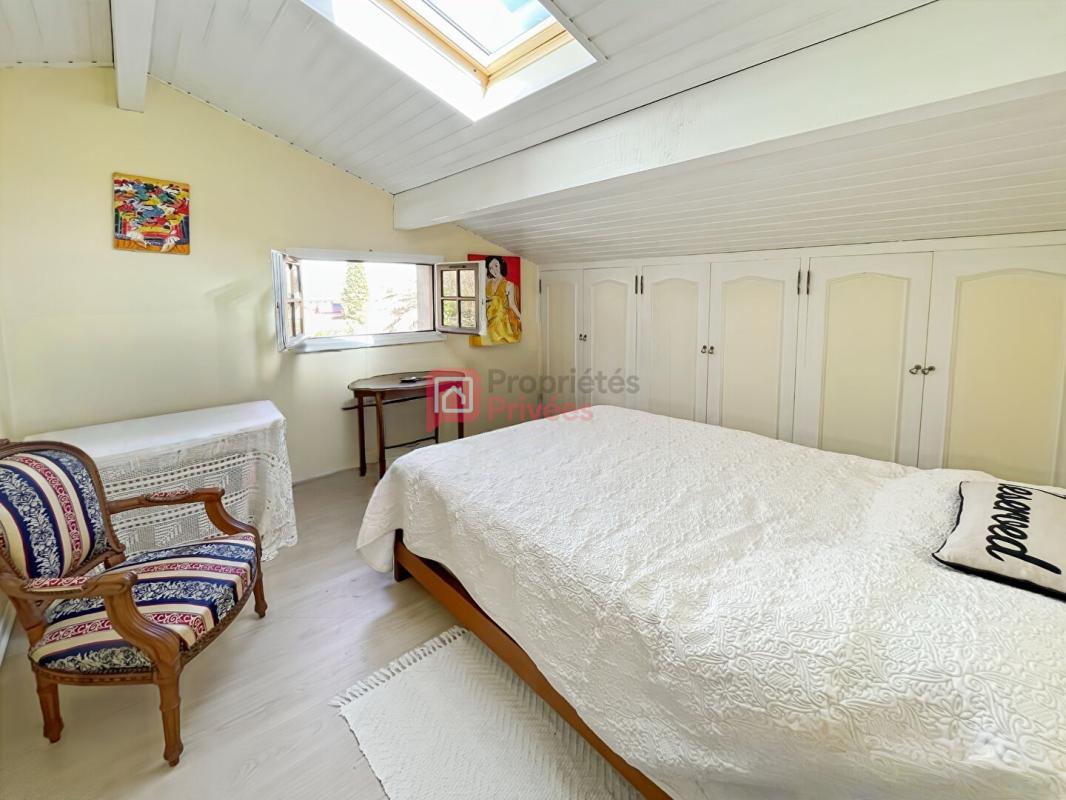 USTARITZ Maison familiale avec jardin, piscine et grand sous-sol à Ustaritz 13