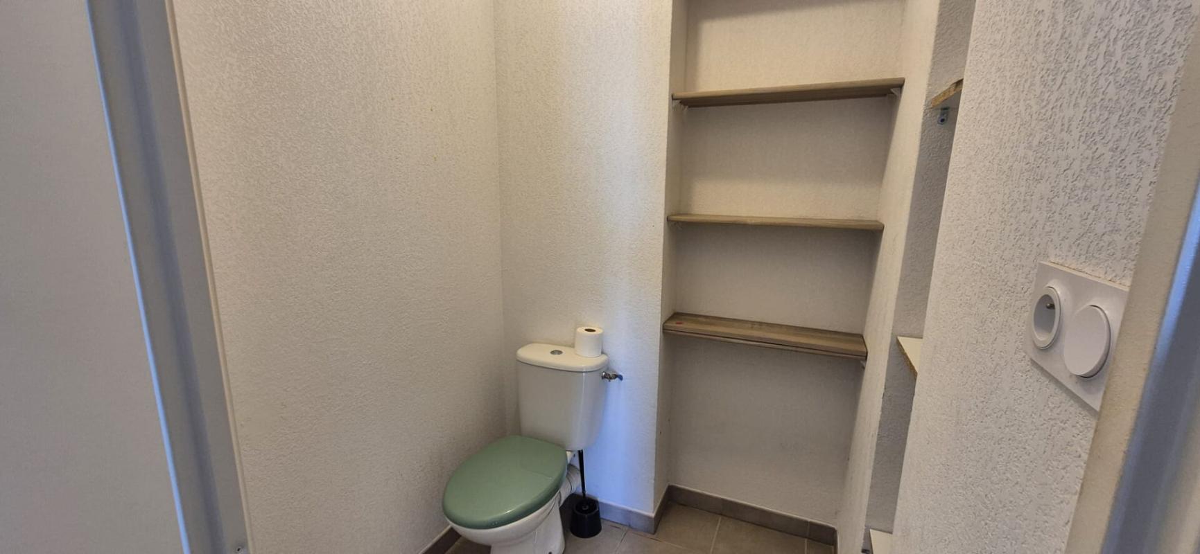 JUVIGNAC Appartement  3 pièce(s) JUVIGNAC 7