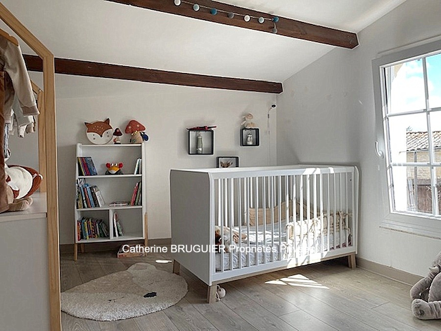 SAINT-SAUVEUR-D'AUNIS Grande maison familiale au coeur du village - 7 chambres - Jardin clos sans vis-à-vis 15