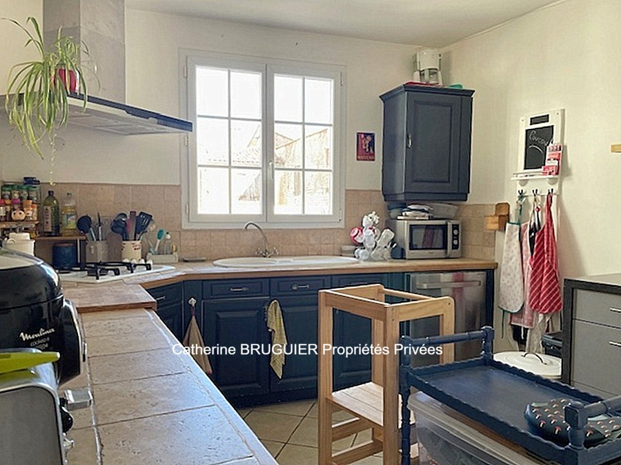 SAINT-SAUVEUR-D'AUNIS Grande maison familiale au coeur du village - 7 chambres - Jardin clos sans vis-à-vis 18