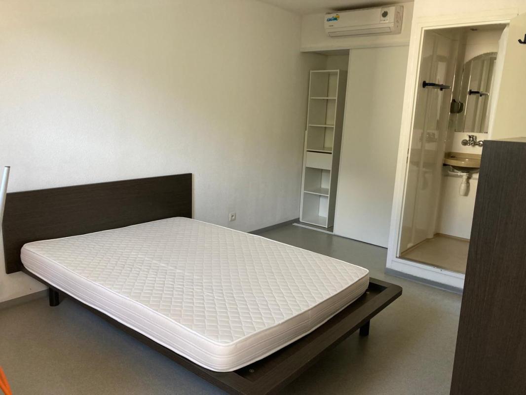 CORTE Lot N°1 de 2 appartements (T2 et T3) dans un immeuble à CORTE 6