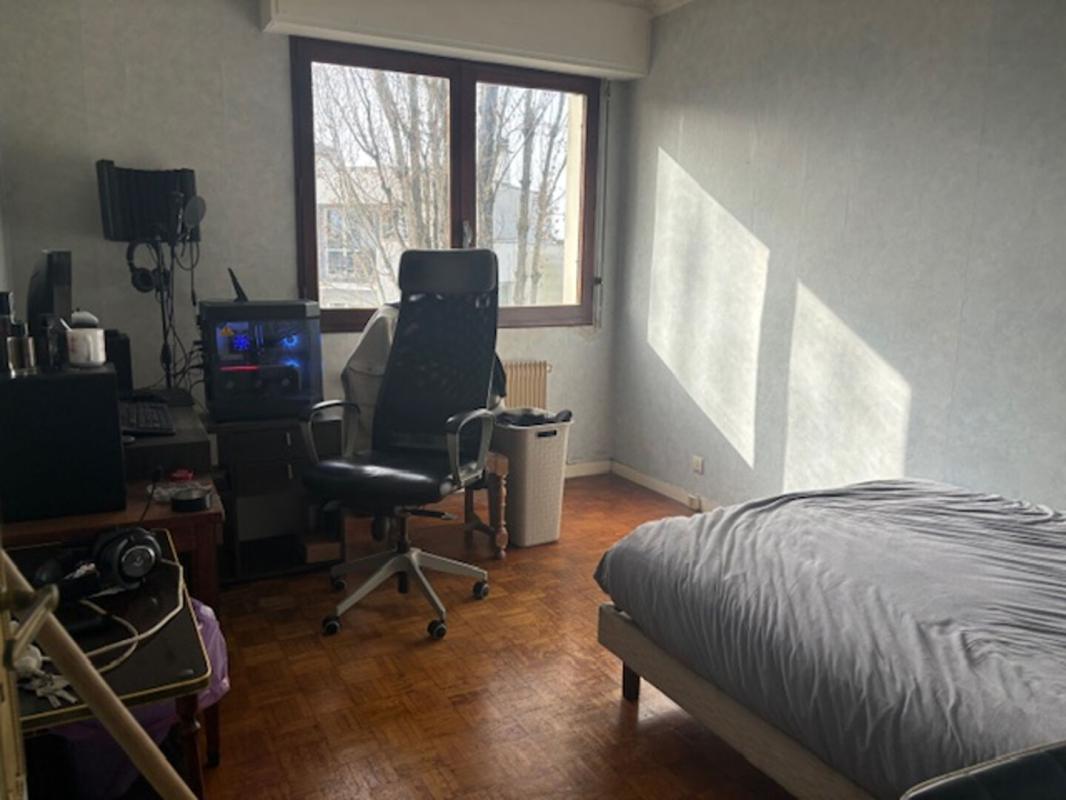 LE BOUSCAT 33110 LE BOUSCAT CENTRE APPARTEMENT T5 95 m2  AVEC GARAGE 10