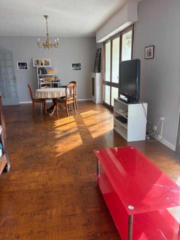 LE BOUSCAT 33110 LE BOUSCAT CENTRE APPARTEMENT T5 95 m2  AVEC GARAGE 4