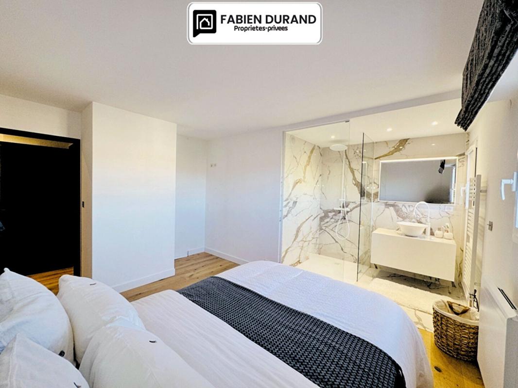 FREJUS Appartement Unique à Frejus Plage 3 pièce(s) 70 m2 avec Garage Cave Parking 7