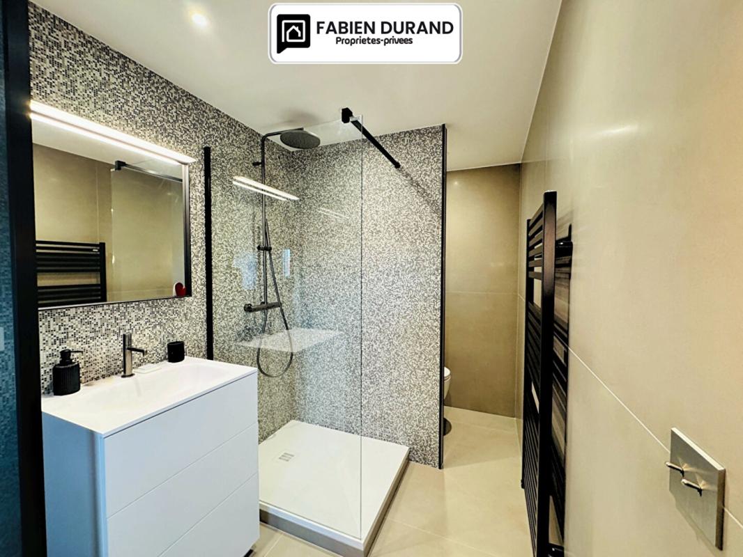 FREJUS Appartement Unique à Frejus Plage 3 pièce(s) 70 m2 avec Garage Cave Parking 9