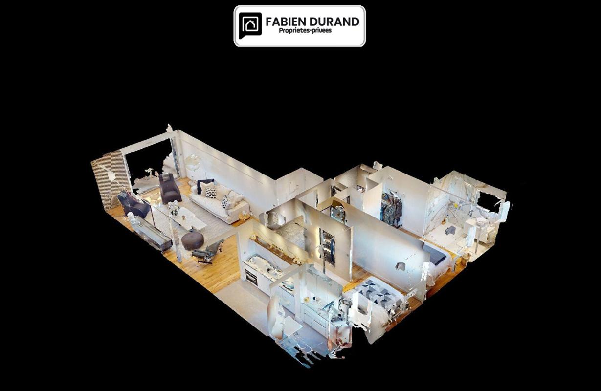 FREJUS Appartement Unique à Frejus  Plage 3 pièce(s) 70 m2 avec Garage Cave Parking 16