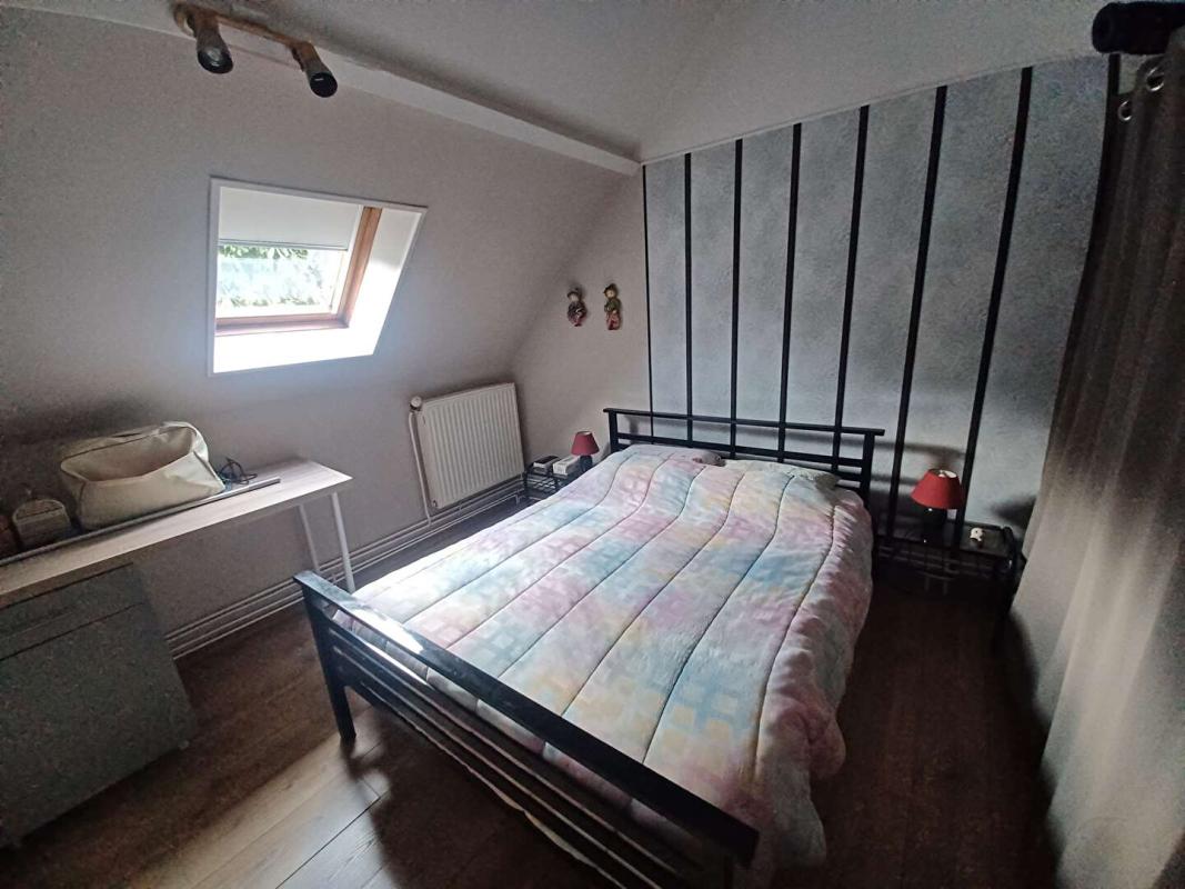 SAINTE-GAUBURGE-SAINTE-COLOMBE Maison proche Sainte Gauburge Sainte Colombe 6 pièce(s) 109 m2 14