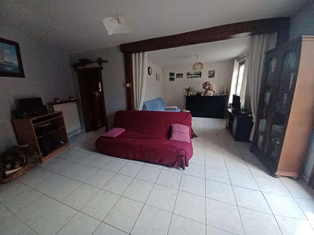 SAINTE-GAUBURGE-SAINTE-COLOMBE Maison proche Sainte Gauburge Sainte Colombe 6 pièce(s) 109 m2 6