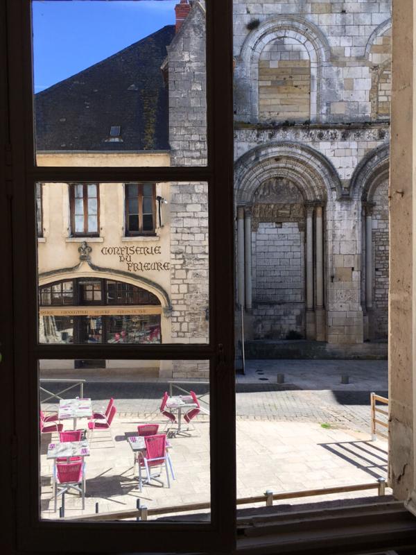 LA CHARITE-SUR-LOIRE Appartement La Charité Sur Loire 3 pièce(s) meublé 7