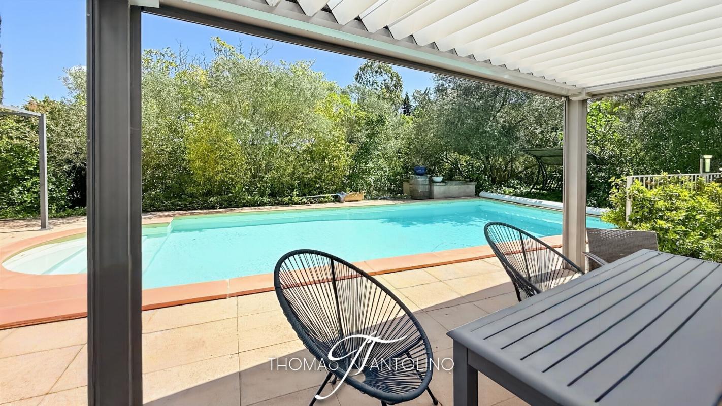 CARCASSONNE EN EXCLUSIVITE - MAISON D'ARCHITECTE - 3 CHAMBRES - MEZZANINE - PISCINE - 2 GARAGES 14