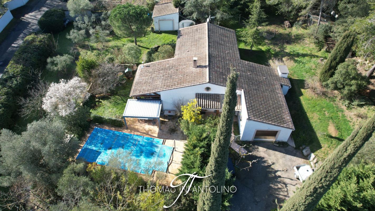 CARCASSONNE EN EXCLUSIVITE - MAISON D'ARCHITECTE - 3 CHAMBRES - MEZZANINE - PISCINE - 2 GARAGES 3