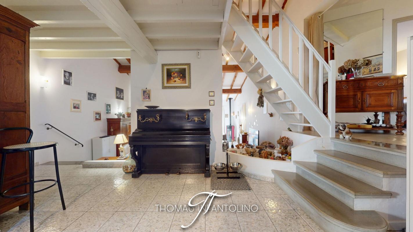 CARCASSONNE EN EXCLUSIVITE - MAISON D'ARCHITECTE - 3 CHAMBRES - MEZZANINE - PISCINE - 2 GARAGES 8