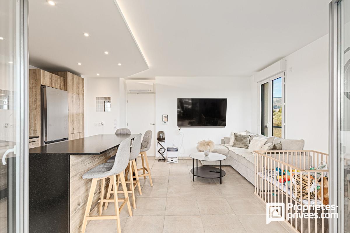 GRASSE Superbe appartement T2 à Grasse sud accès pénétrante 4