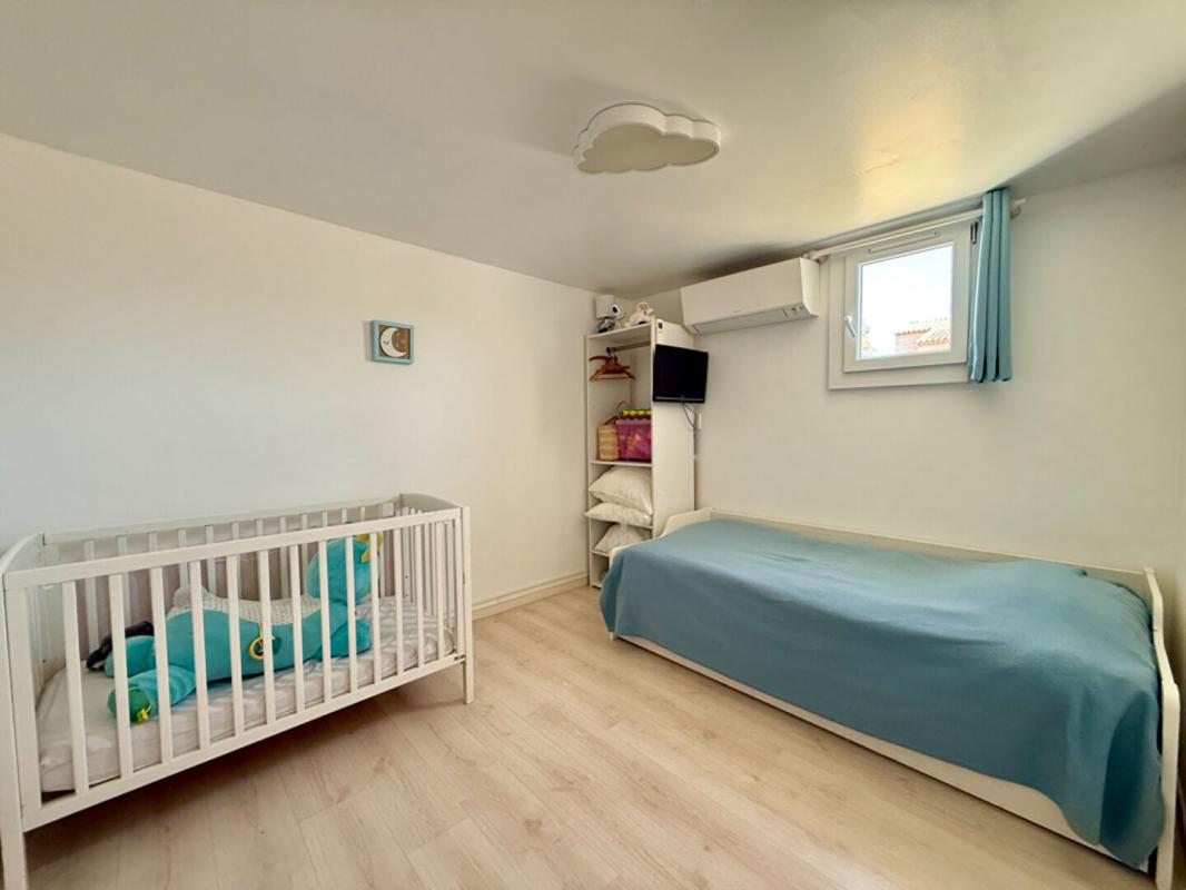 LA LONDE-LES-MAURES Maison 4 chambres avec piscine chauffée, garage - proche plages et port - La Londe-les-Maures 7