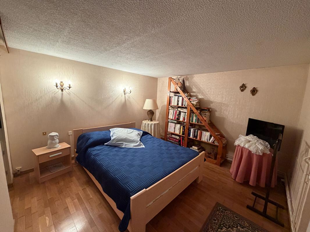 VARENNES-VAUZELLES Joli pavillon sur sous sol à Varennes Vauzelles 10