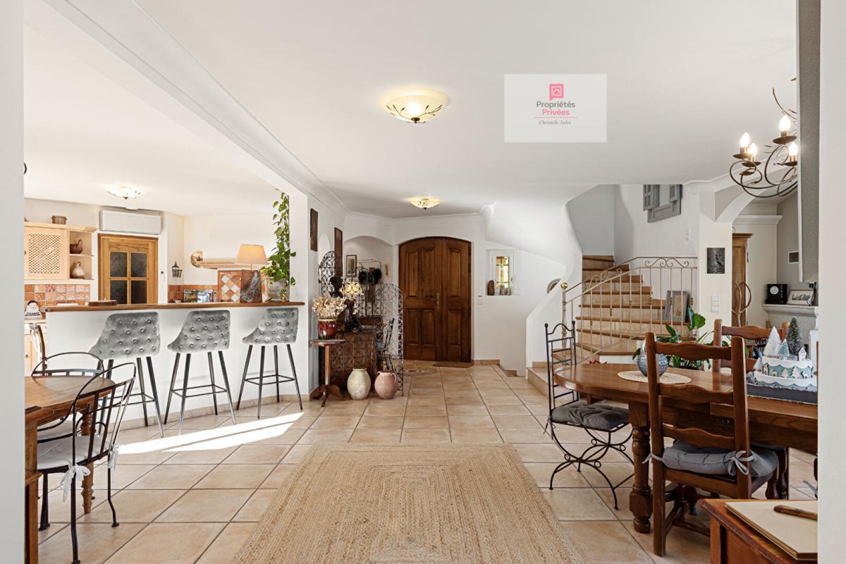 FAYENCE Villa de prestige de 275M2 avec vue panoramique -Fayence (83440) 11