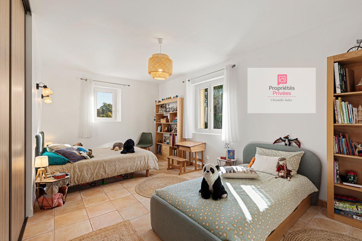 FAYENCE Villa de prestige de 275M2 avec vue panoramique -Fayence (83440) 17