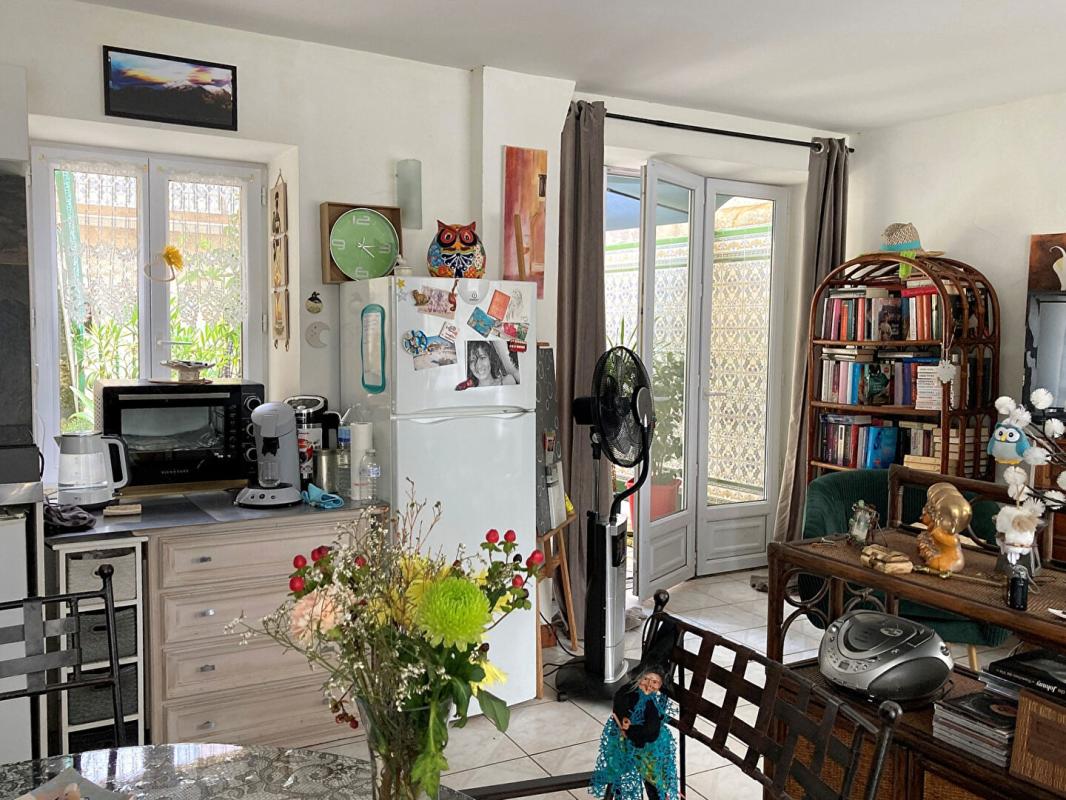 PRAYSSAC Immeuble à Prayssac 2 appartements loués avec terrasses 15