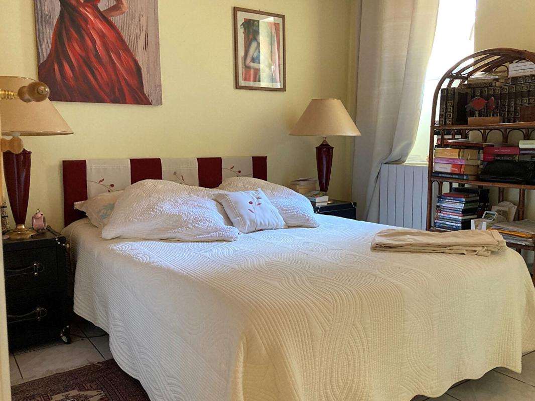 PRAYSSAC Immeuble à Prayssac 2 appartements loués avec terrasses 16