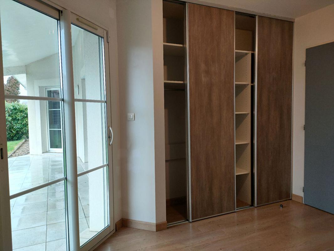 BEYCHAC-ET-CAILLAU MAISON 120 m² - GARAGE 15 m² - TERRAIN 680 m² 17