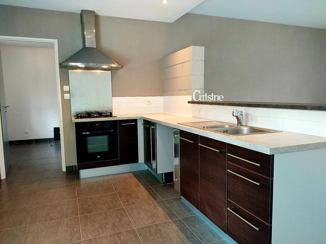 BEYCHAC-ET-CAILLAU MAISON 120 m² - GARAGE 15 m² - TERRAIN 680 m² 9