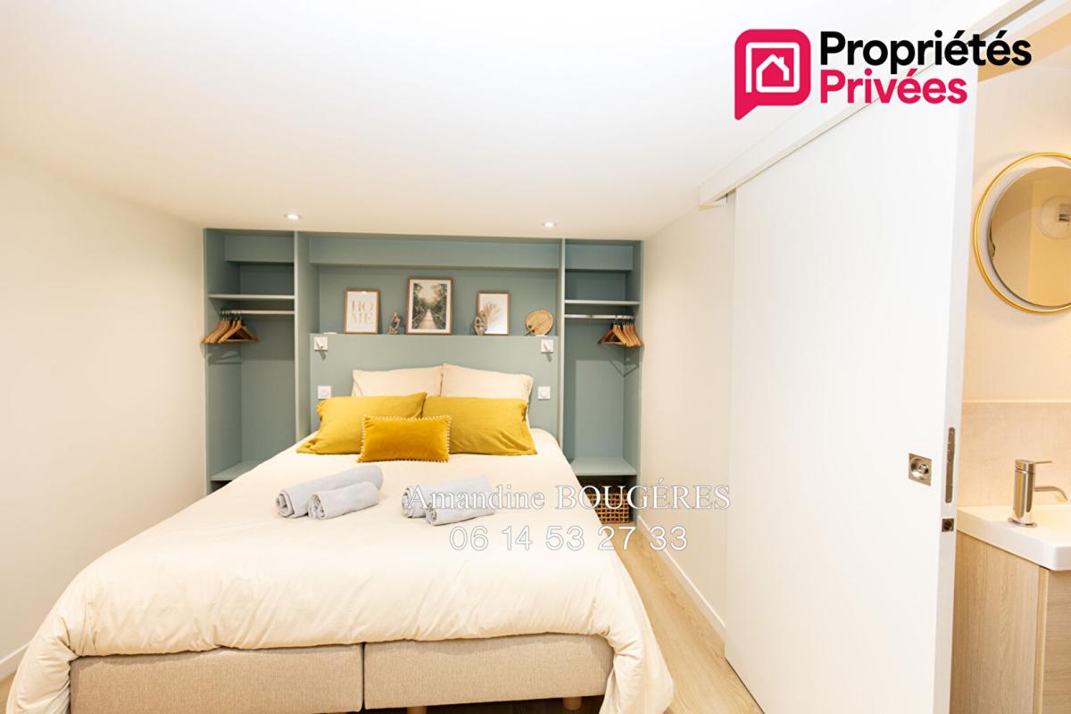 VITRE VITRE 35500 - PROCHE GARE A PIED- CENTRE VILLE -193 M² - 5 CHAMBRES - JARDIN - 579 000 EUROS HAI - STATIONNEMENT 12