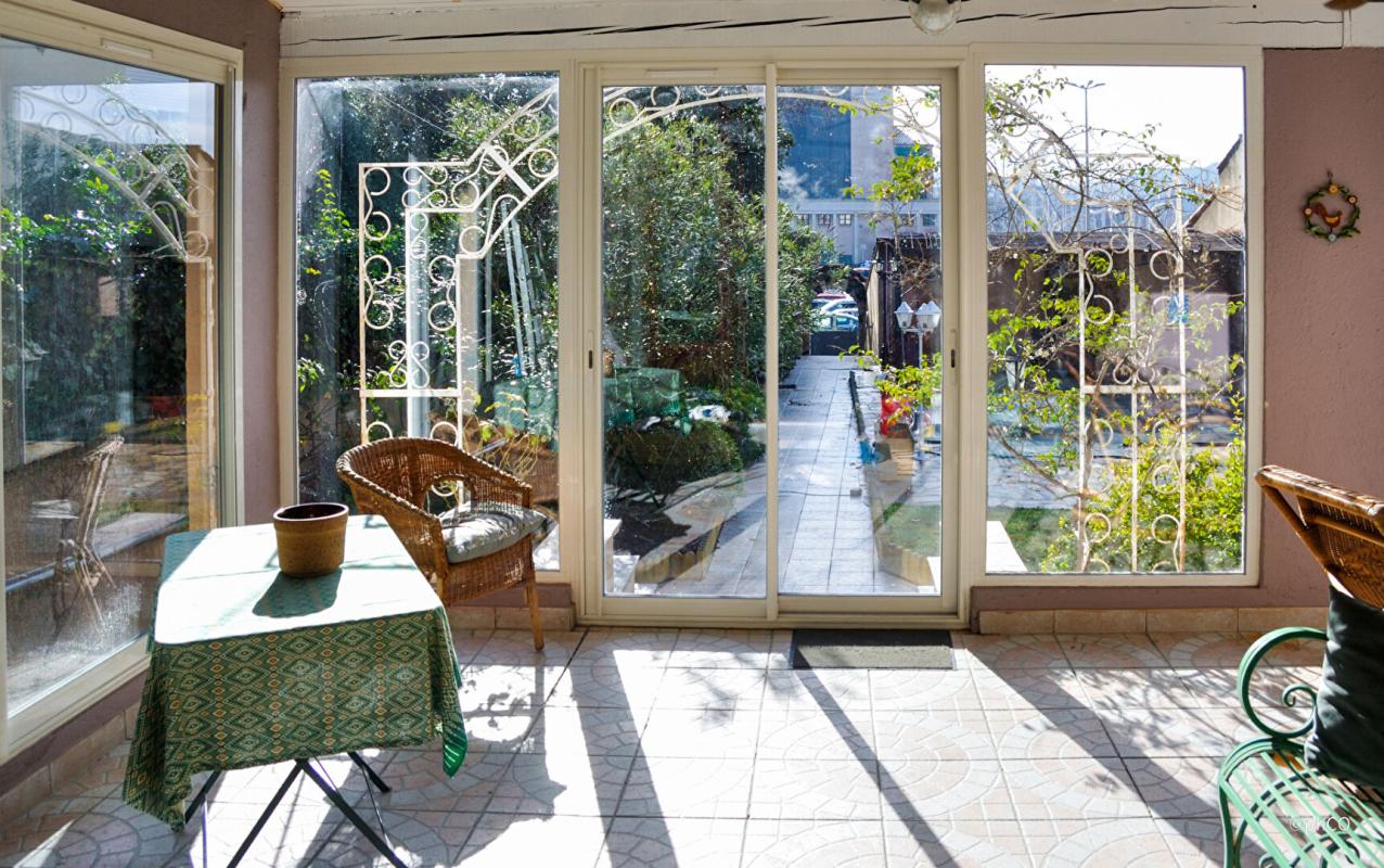 MARTIGUES Maison de 219,86 m2 centre Martigues 2