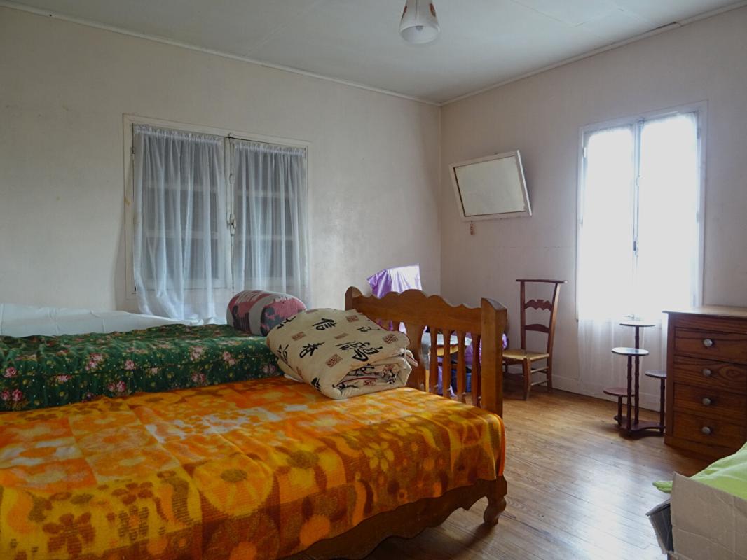 DUMES Landes 40500 DUMES, maison 128 m² avec dépendances 6