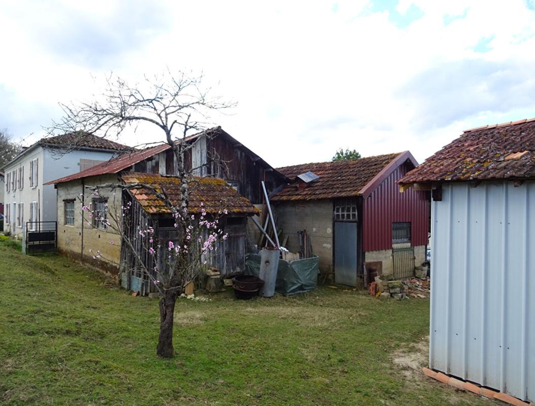 DUMES Landes 40500 DUMES, maison 128 m² avec dépendances 9