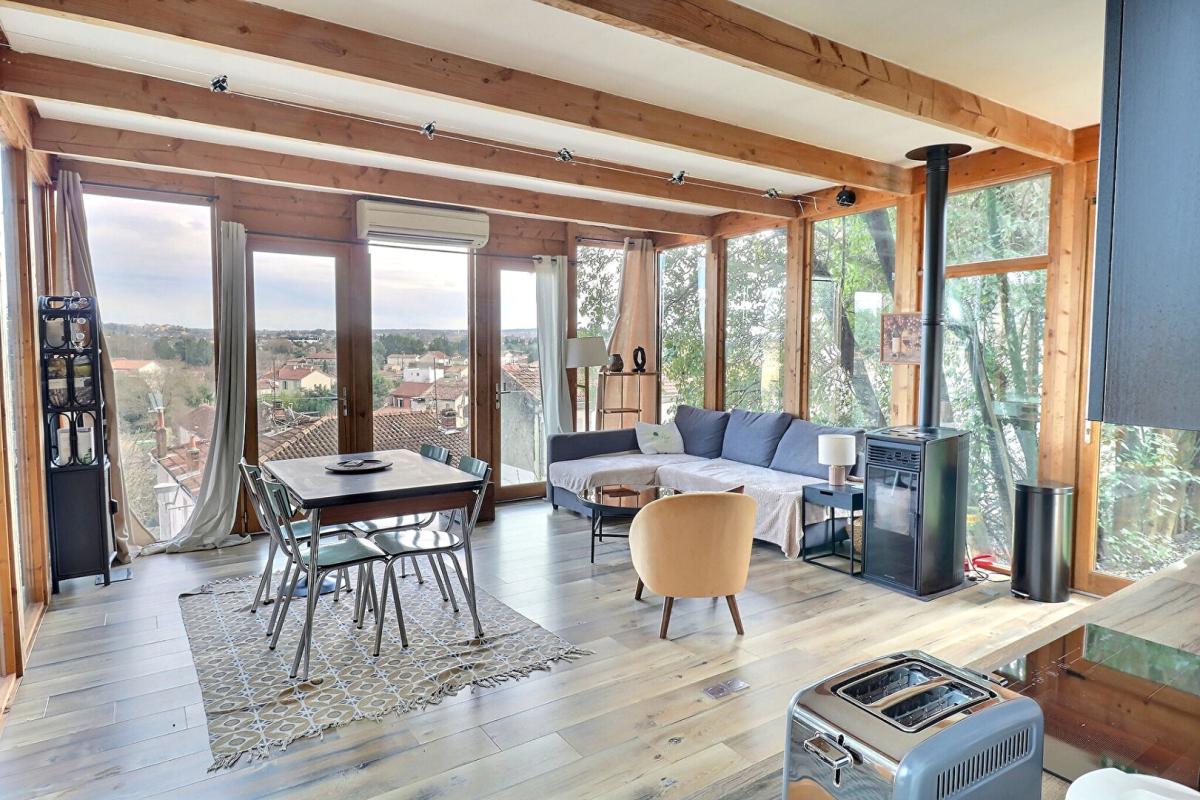 ALES Maison contemporaine ossature bois ? Écrin de verdure ? Centre-ville Alès ? Extension possible 2