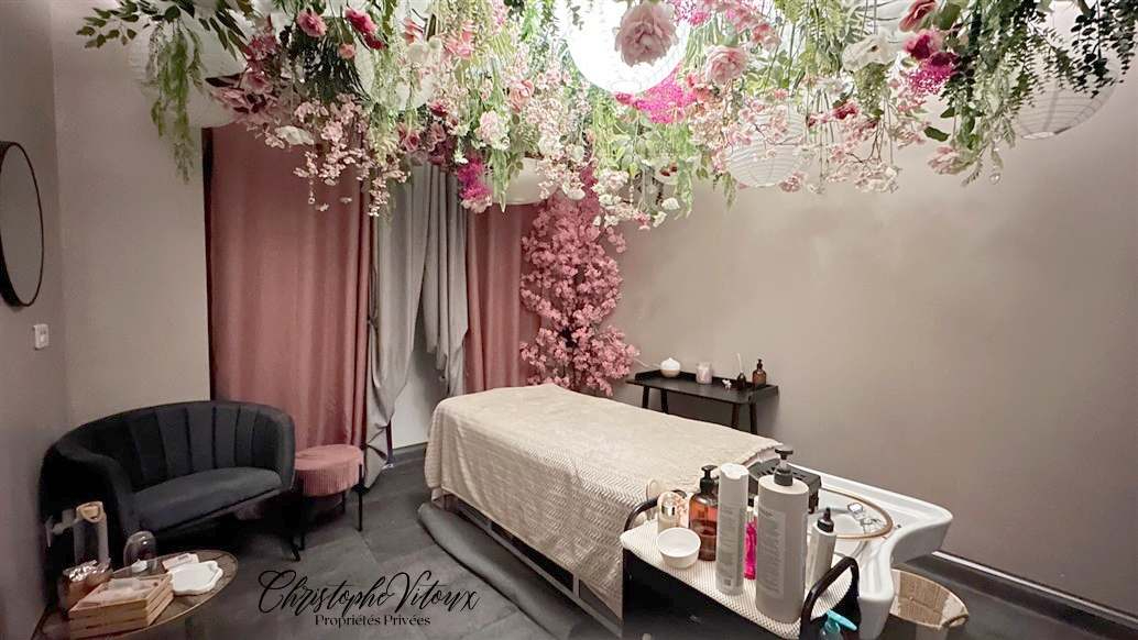 CARCASSONNE 11000 CARCASSONNE - SALON DE COIFFURE 4