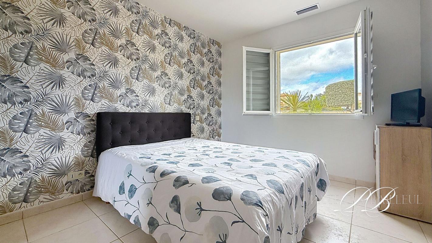 CASES-DE-PENE Maison 6 pièce(s) 120 m2 avec studio de 18m2 14