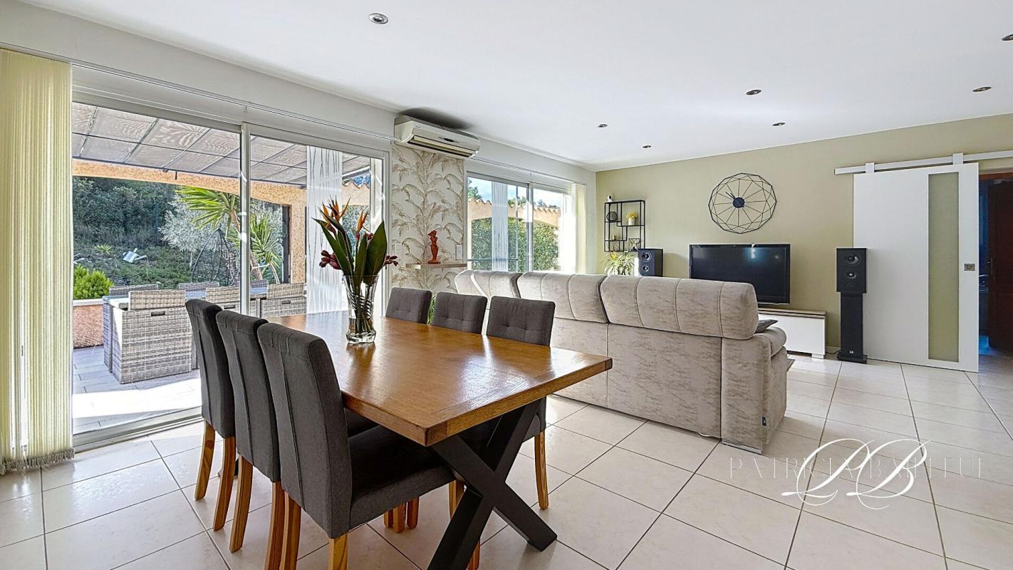 CASES-DE-PENE Maison 6 pièce(s) 120 m2 avec studio de 18m2 8