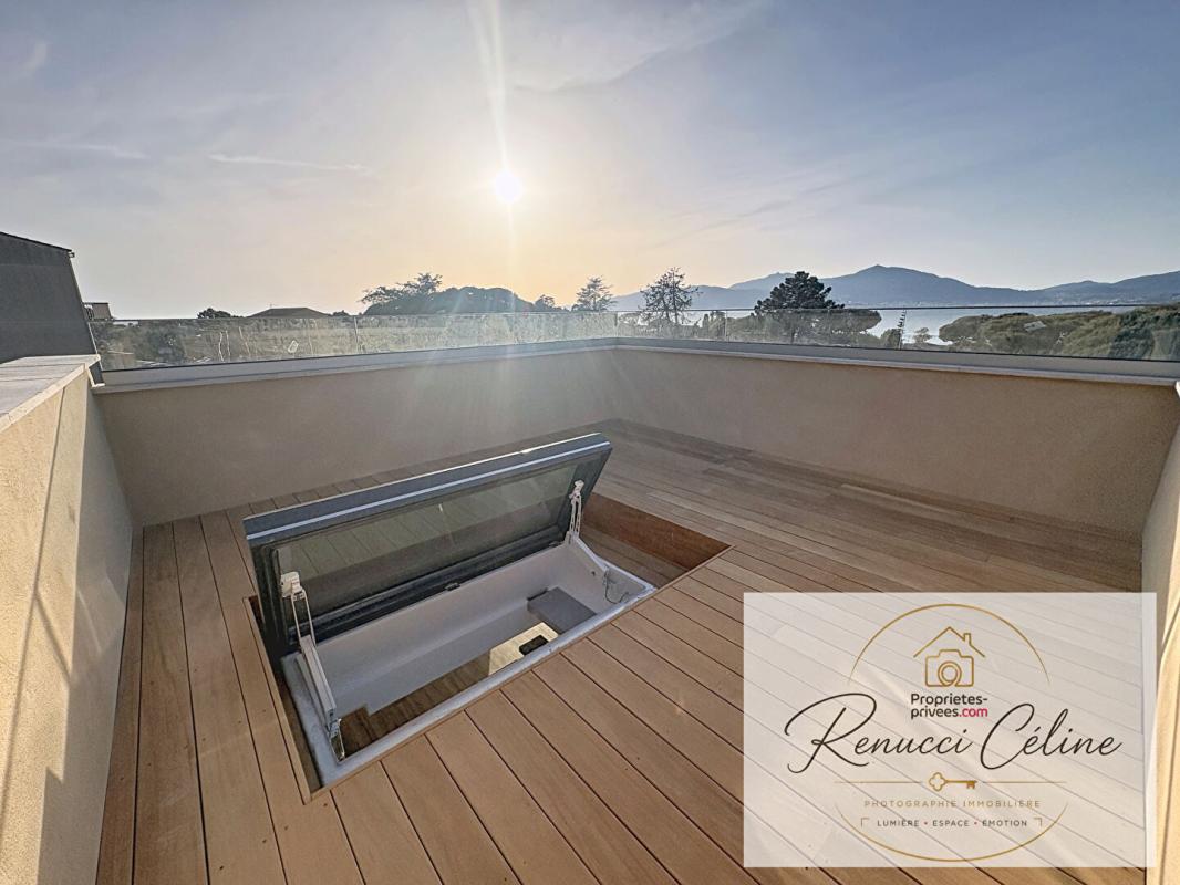 GROSSETO-PRUGNA Superbe T3 de 114 m² avec roof top de 19 m² 16