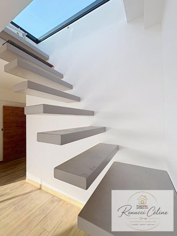 GROSSETO-PRUGNA Superbe T3 de 114 m² avec roof top de 19 m² 5