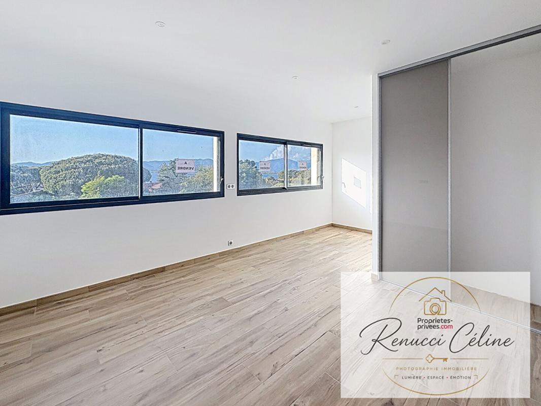 GROSSETO-PRUGNA Superbe T3 de 114 m² avec roof top de 19 m² 6