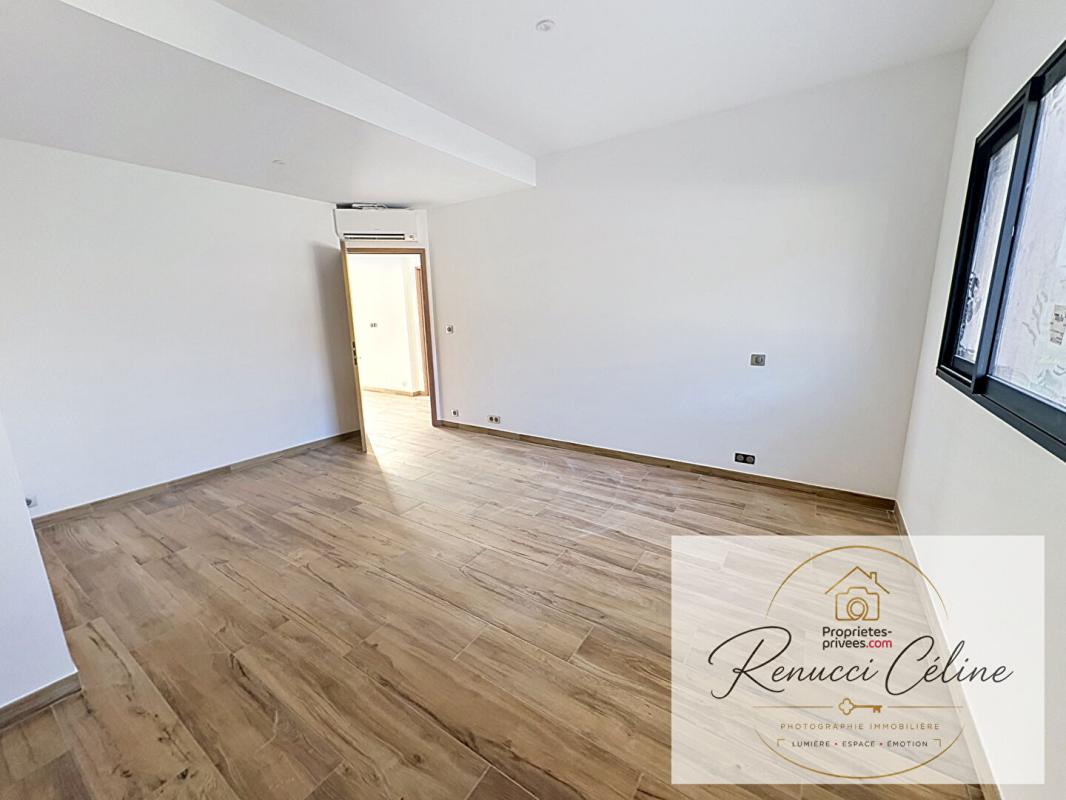 GROSSETO-PRUGNA Superbe T3 de 114 m² avec roof top de 19 m² 7