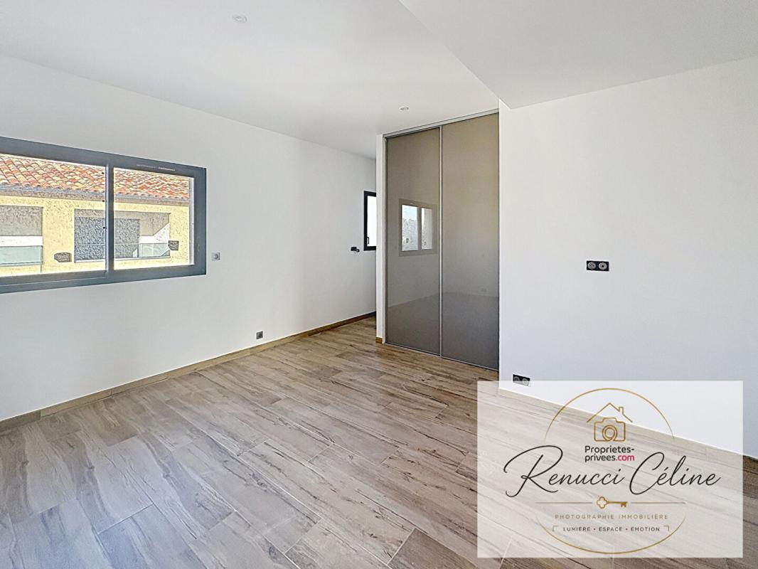 GROSSETO-PRUGNA Superbe T3 de 114 m² avec roof top de 19 m² 9