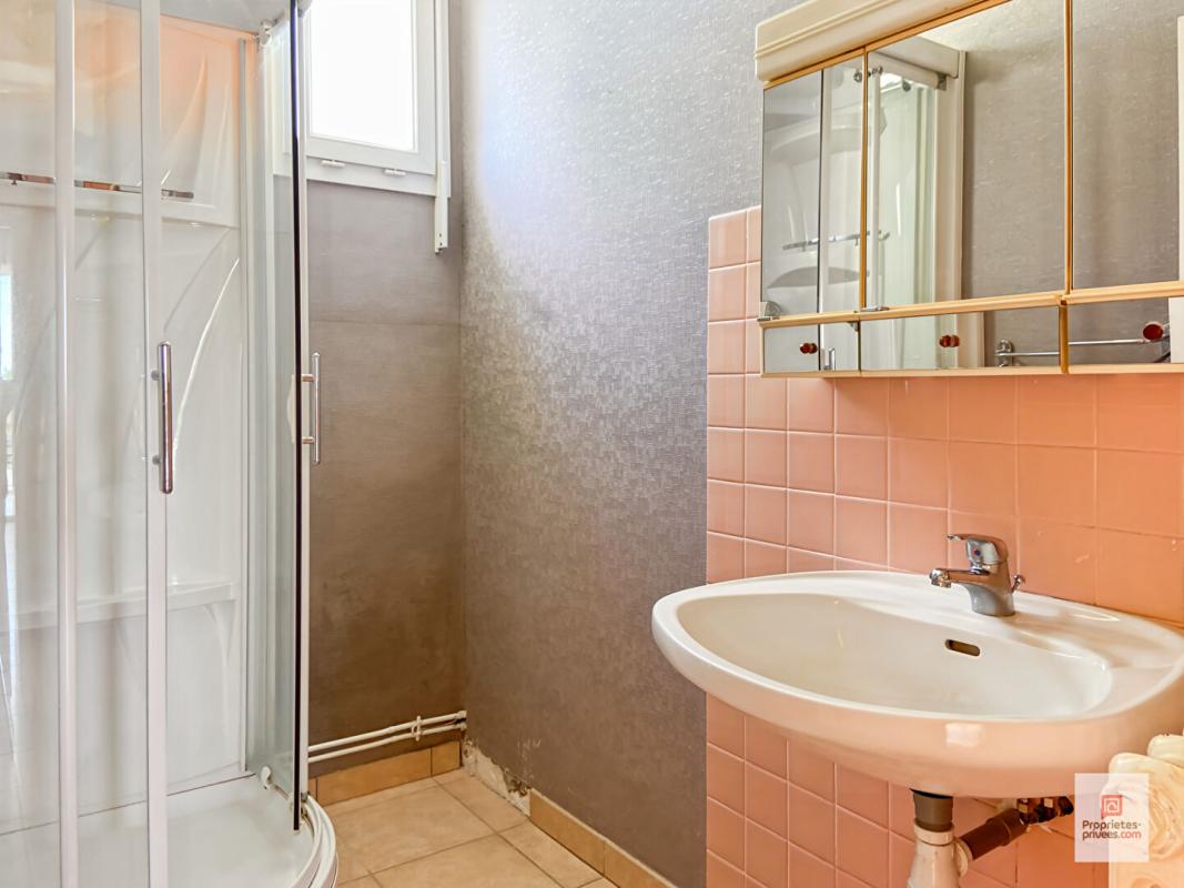 SABLE-SUR-SARTHE Appartement Sable Sur Sarthe 5 pièce(s) 85.65 m2 11