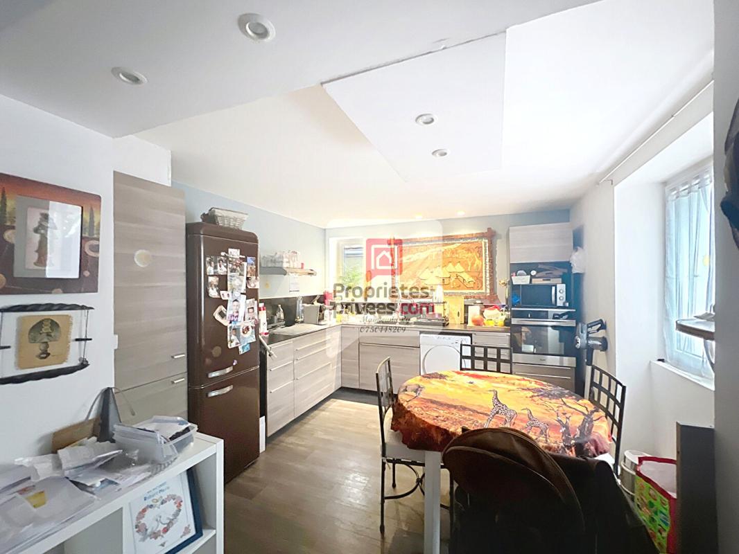 UGINE Maison 3 appartements Ugine 13 pièces  200 m2 3