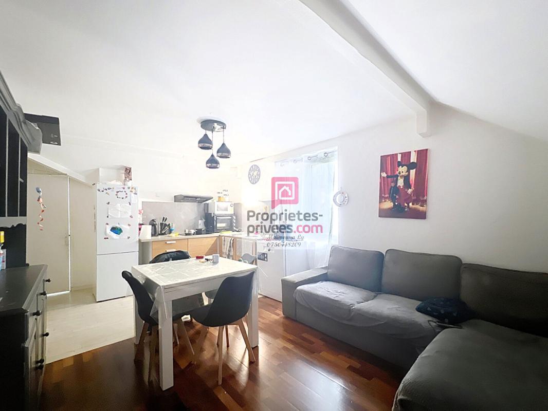 UGINE Maison 3 appartements Ugine 13 pièces  200 m2 7