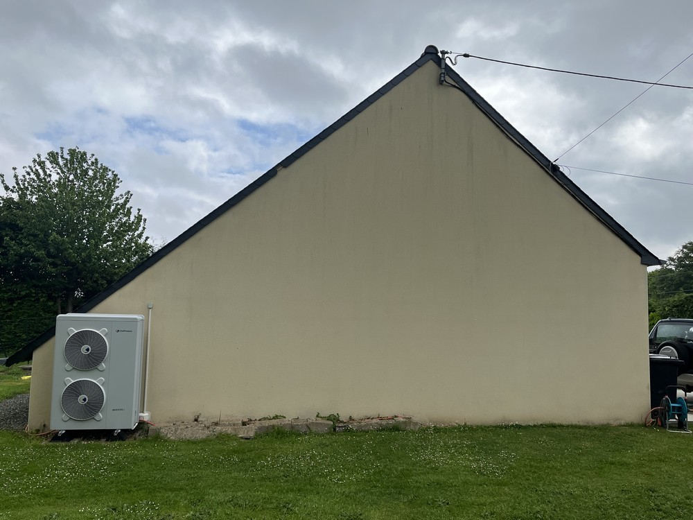 GOMMENEC'H Maison Gommenec H 5 pièce(s) 112 m2 14