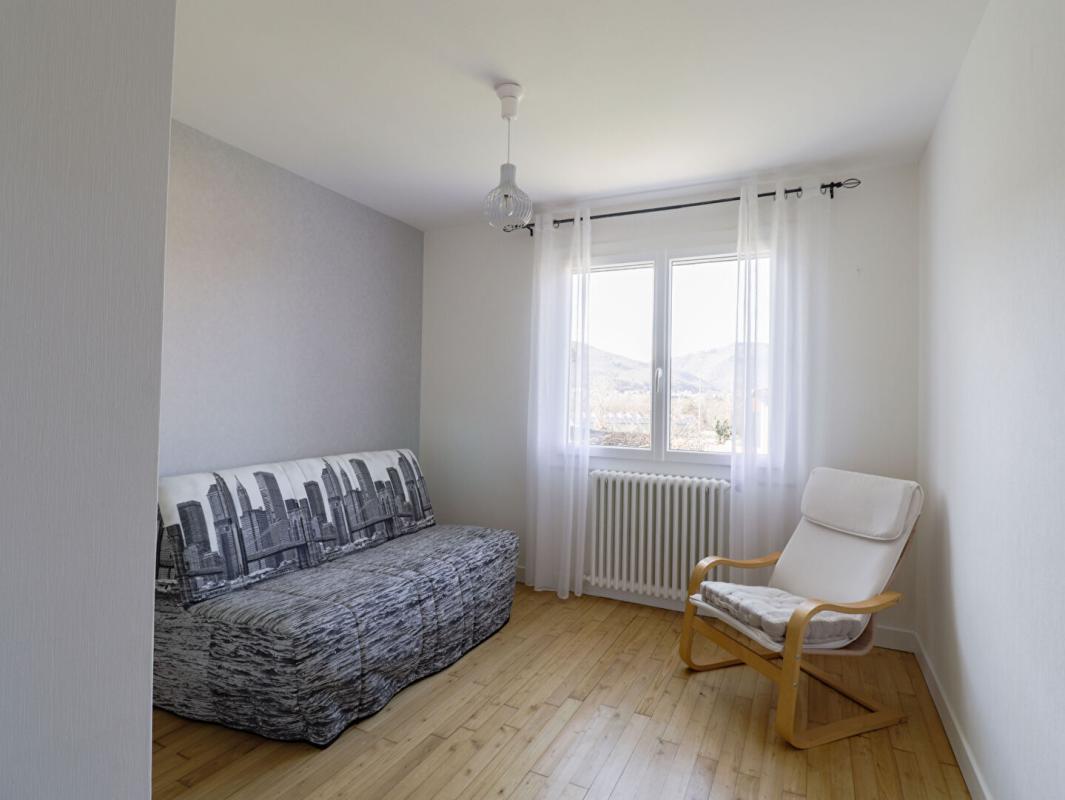 PONT-DE-LARN Maison 4 pièces à vendre à PONT-DE-LARN 12