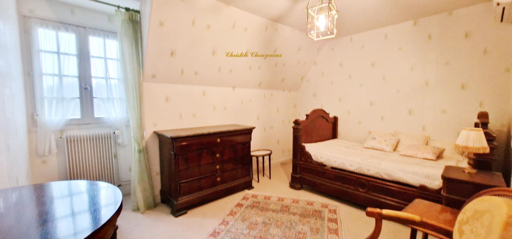 TERRASSON-LAVILLEDIEU 24120 Terrasson Lavilledieu : Grande Périgourdine avec parc de 2844m² 12