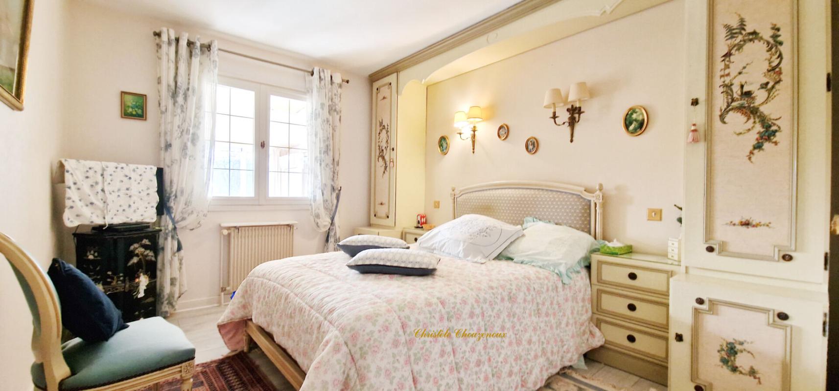 TERRASSON-LAVILLEDIEU 24120 Terrasson Lavilledieu : Grande Périgourdine avec parc de 2844m² 9