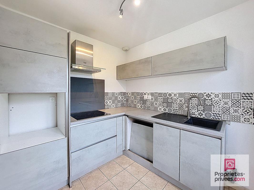 CHATEAURENARD Maison Châteaurenard 4 pièce(s) 80 m2 3 chambres jardin garage 5