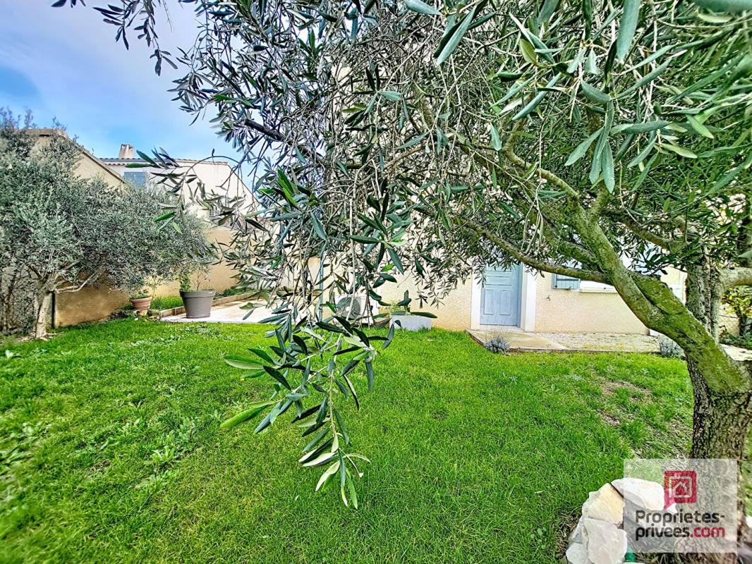 CHATEAURENARD Maison Châteaurenard 4 pièce(s) 80 m2 3 chambres jardin garage 6