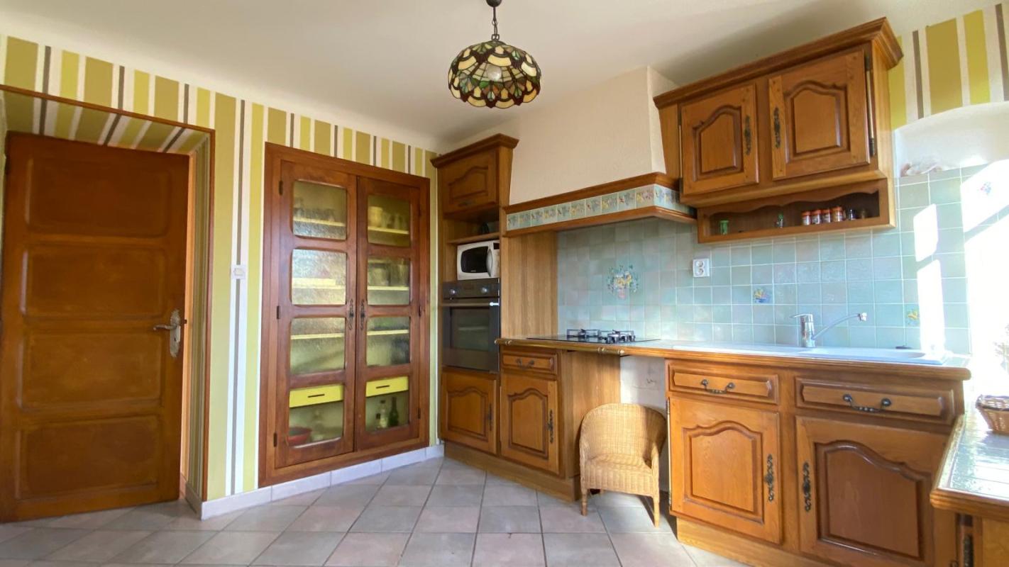 SAINT-SAULGE Maison 8 pièce(s) 200 m2 8