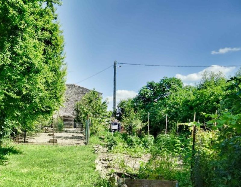 ROUILLAC Rouillac Maison 230 m², 5 ch, jardin 3